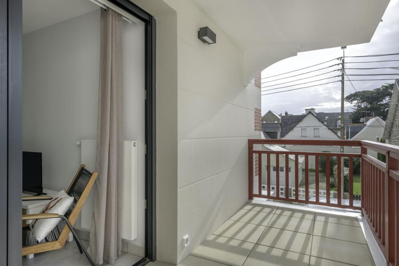 Face A La Mer, Bel Appartement Pour 6 Pleneuf-Val-Andre Exterior photo